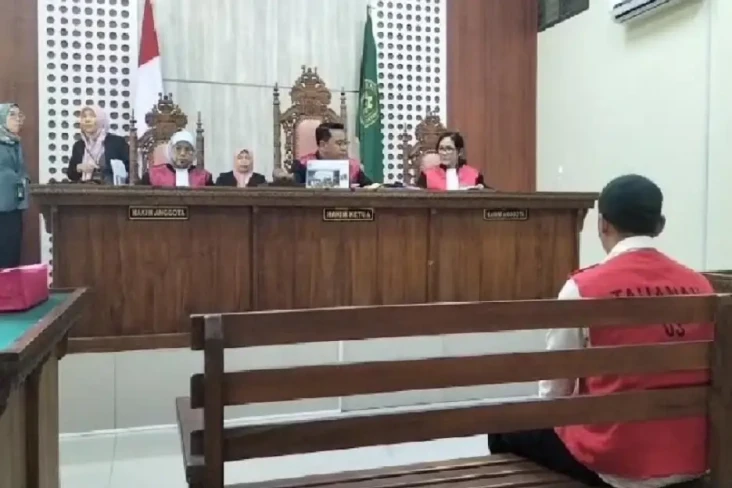 Fajar Reskianto Kurir...