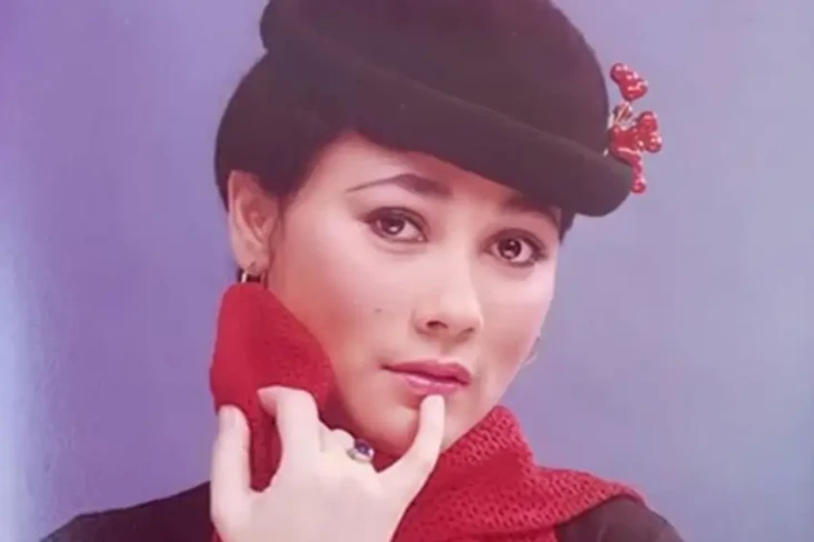6 Artis Film Horor Indonesia...