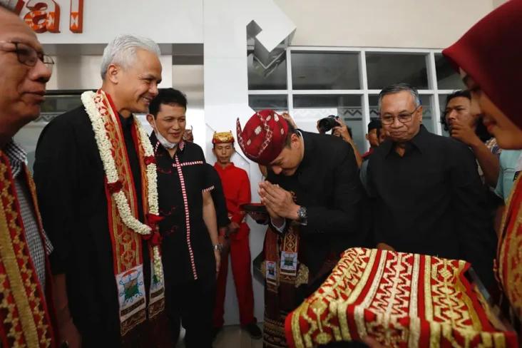 Berkunjung ke Lampung,...