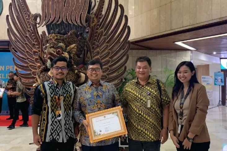 PAMA Sabet Penghargaan...
