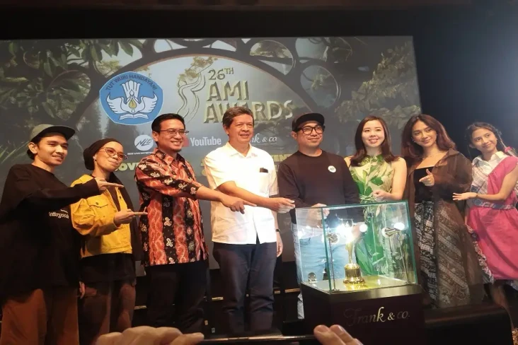 Mewah! 9 Piala AMI Awards...