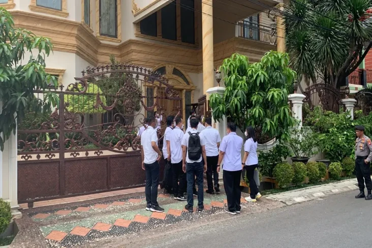 Rumah di Kompleks Firli...
