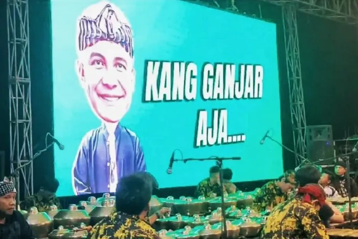 Relawan Sajajar Kenalkan...