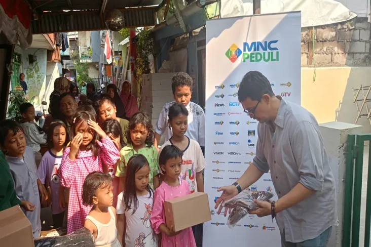 MNC Peduli Bagikan Bantuan...