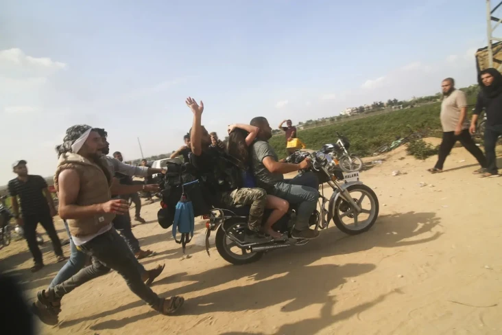Hamas Siap Bebaskan...