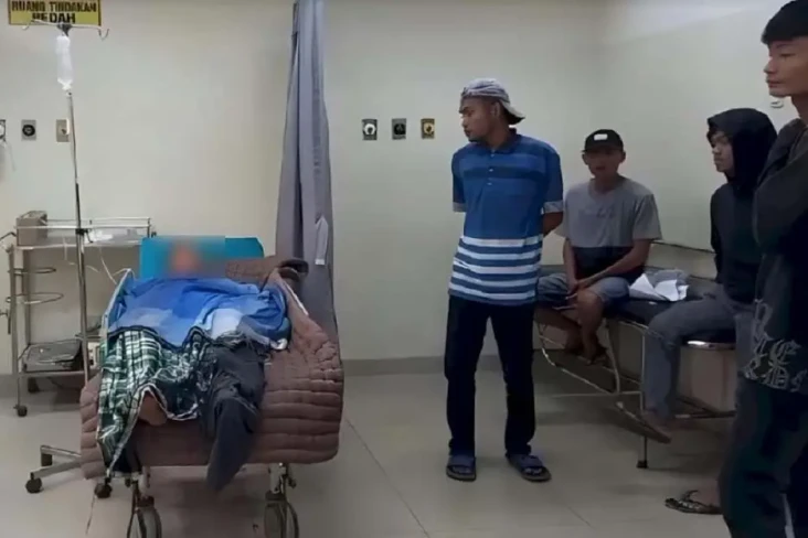 Pengeroyokan Sadis Gegerkan...