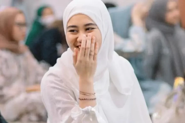 Didoakan Segera Berhijab,...