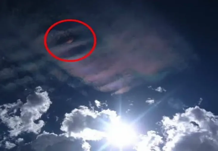 Terungkap, Misteri UFO...