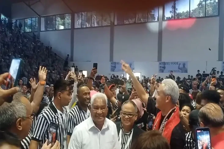Tiba di Basket Hall...