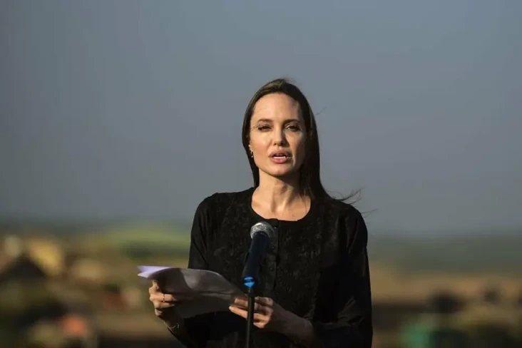 Angelina Jolie Marah...