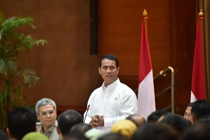 Gaji dan Tunjangan Mentan...