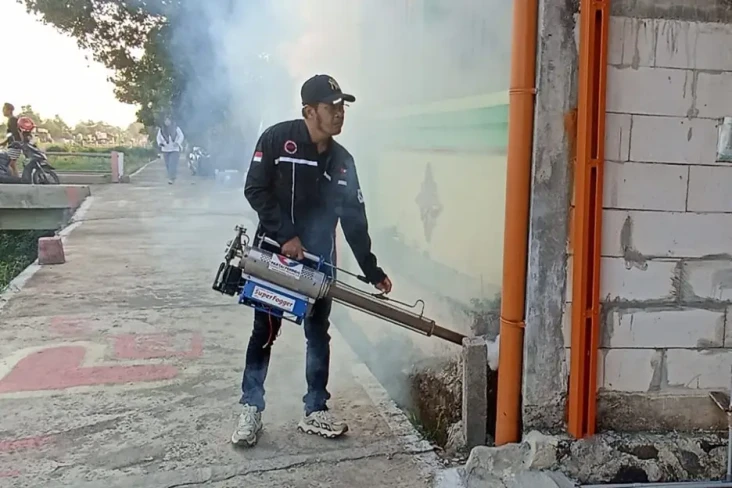 Berantas Nyamuk, Bacaleg...