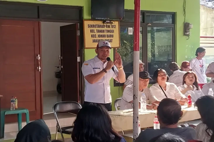 Bagikan 1.000 Minyak...