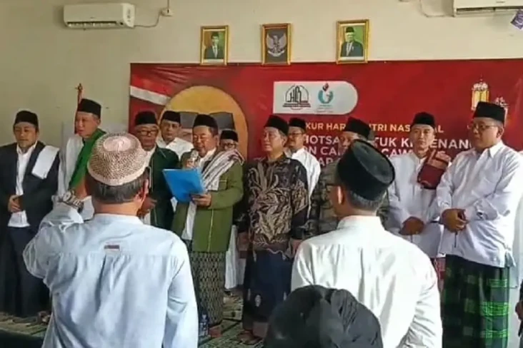Kiai dan Santri di Depok...