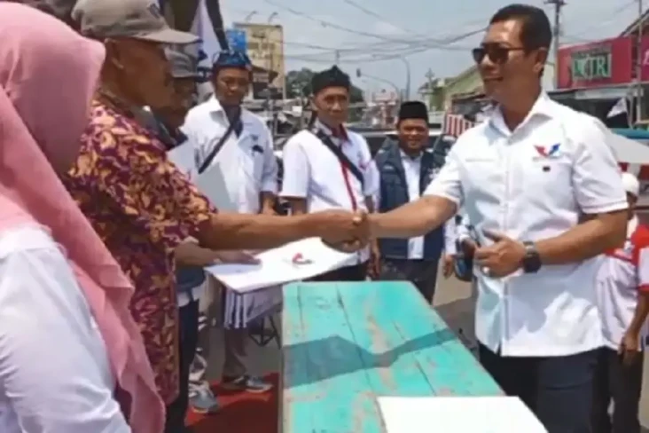 Momen Pelaku UMKM di...