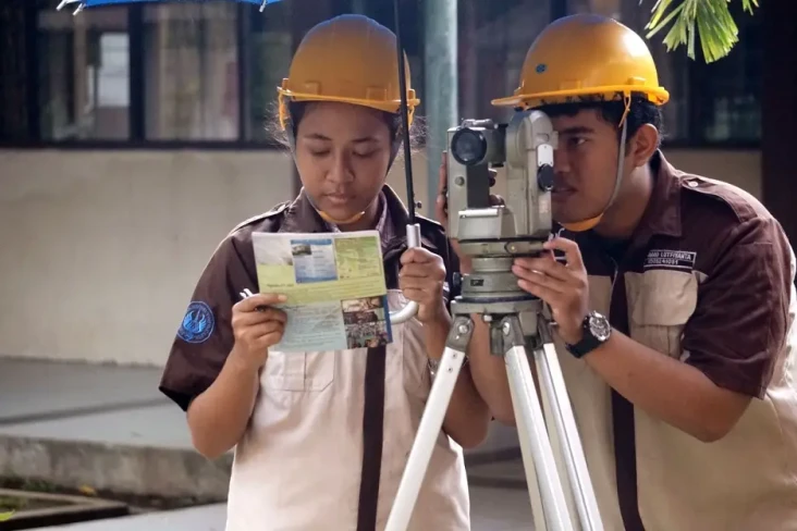 Mengenal Jurusan Teknik...