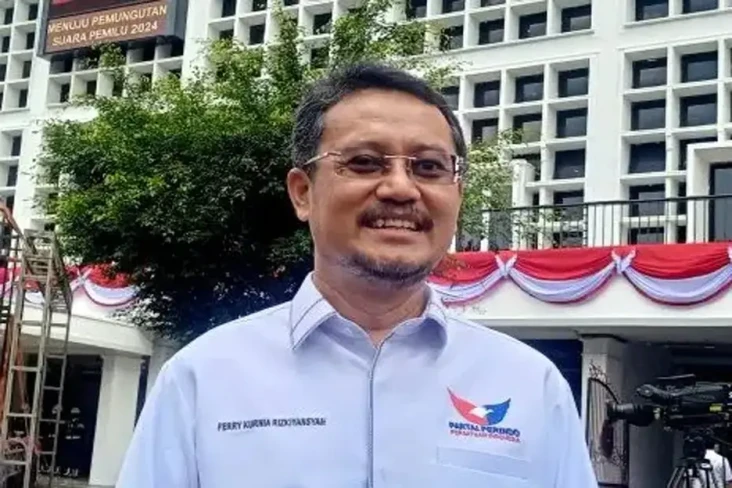 Partai Perindo Desak...