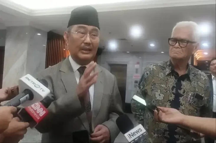 Jimly Ungkap 3 Sanksi...