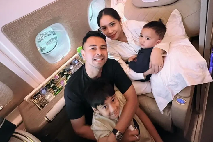 Raffi Ahmad Ajak Anak...