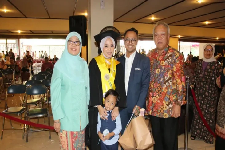 Menteri Basuki Hadiri...