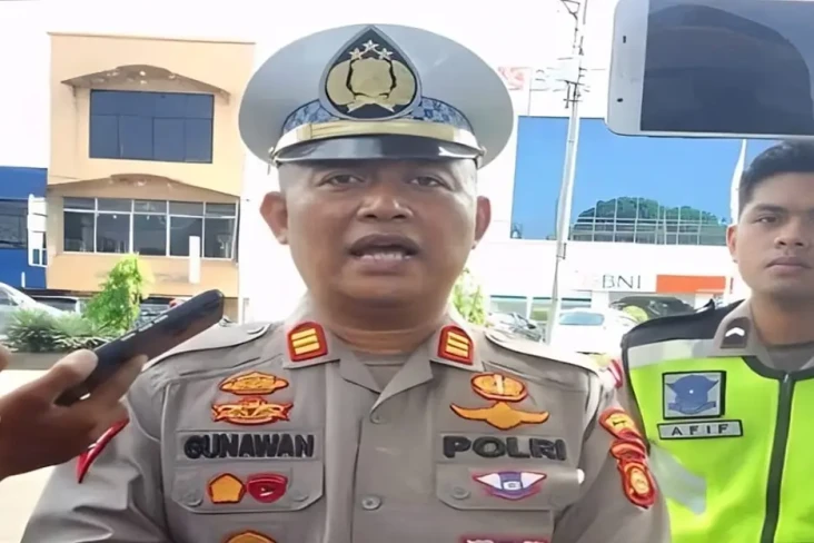 Polisi Segera Panggil...