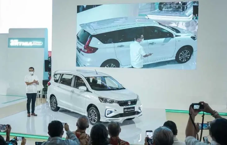Perbandingan Harga Mobil...