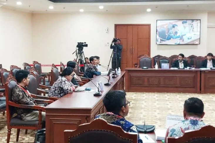 Sidang MKMK, Pemohon...