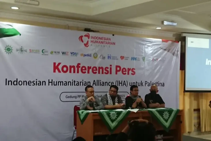 Muhammadiyah Salurkan...