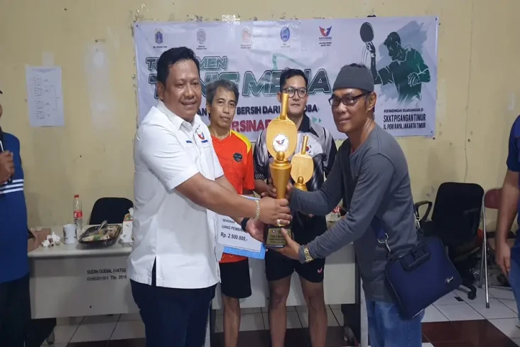 Perindo Gelar Turnamen...