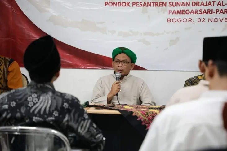 Halaqoh Kebangsaan,...