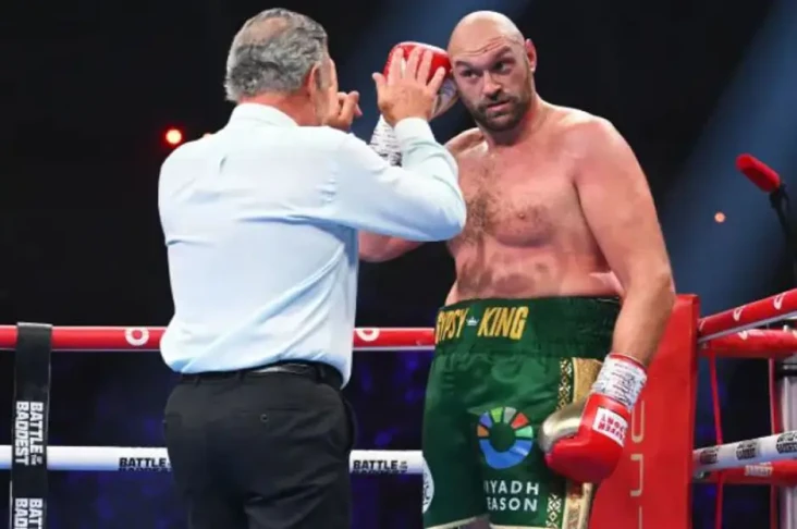Kejayaan Tyson Fury...