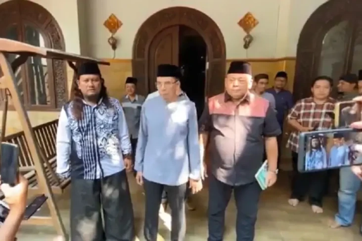 Momen TGB Zainul Majdi...
