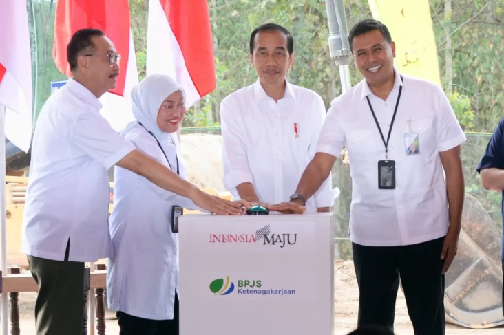 Presiden Jokowi Groundbreaking...
