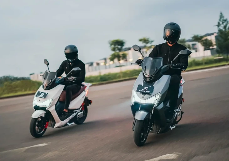 Keren, Motor Listrik...