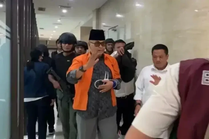 Bareskrim Blokir 144...