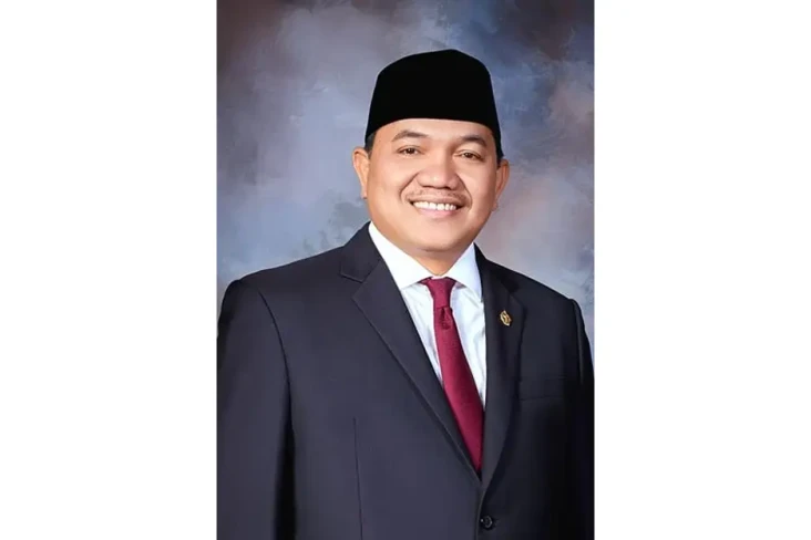 Anggota BPK Achsanul...