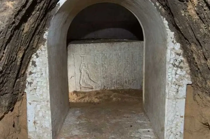 Penemuan Makam Juru...