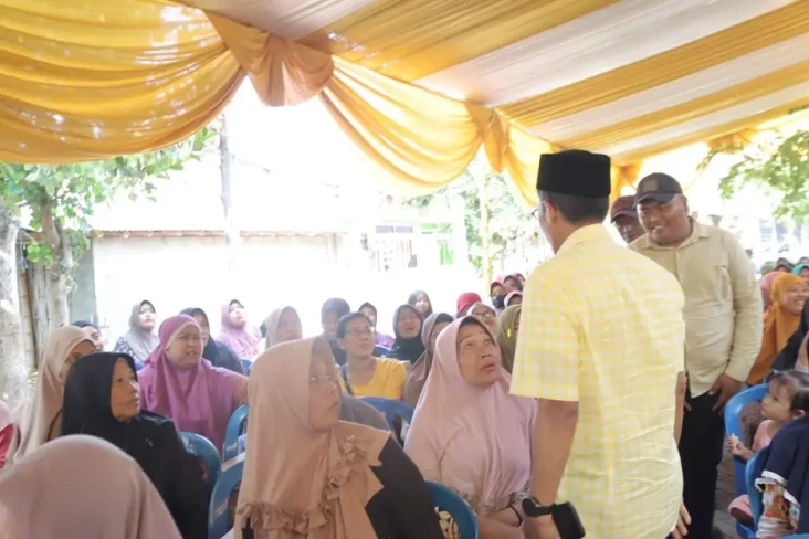 Anggota DPR Misbakhun...