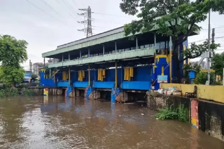 Hujan Deras Guyur Sejumlah...