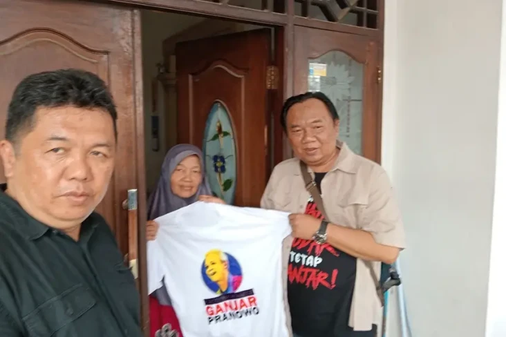 Usai Blusukan di Cakung,...