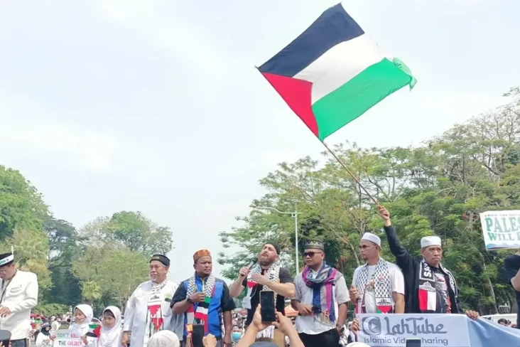 Pekik Free Palestine...