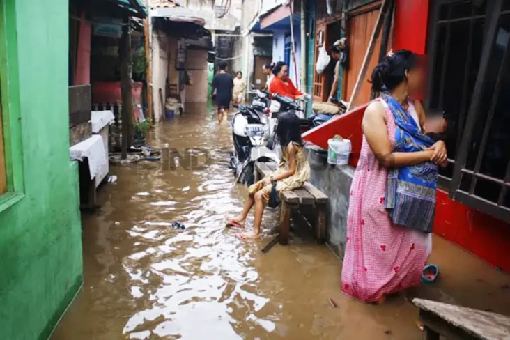 Banjir di Jakarta Meluas...