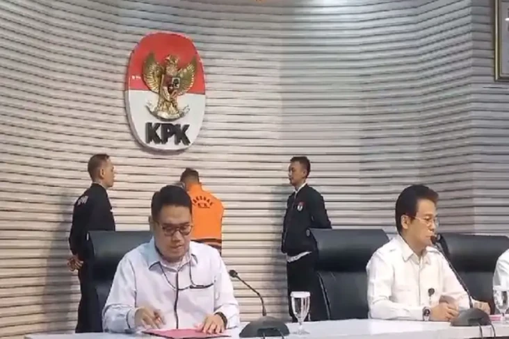 KPK Tetapkan 2 Tersangka...