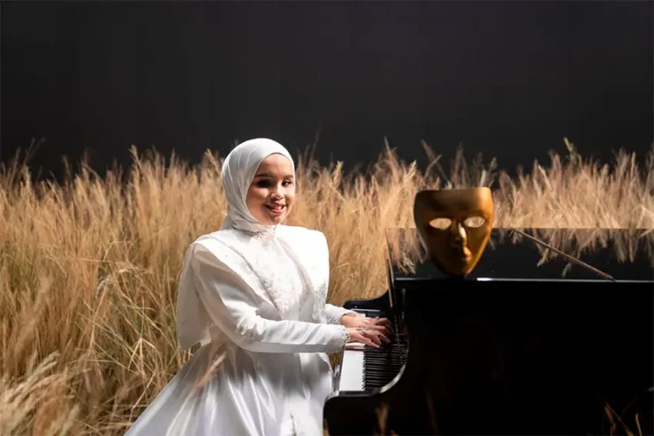 Putri Ariani Rilis Single...