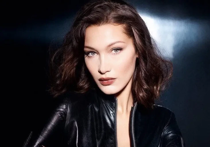 Bella Hadid Ungkap Asal-usul...