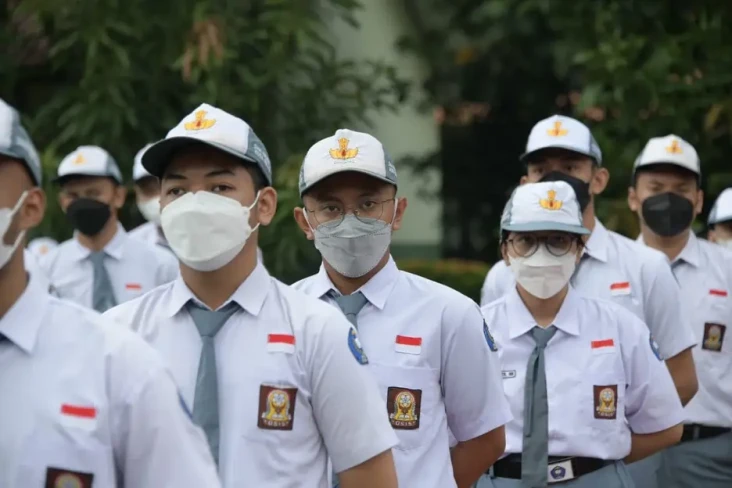 Daftar SMA dan SMK Terbaik...
