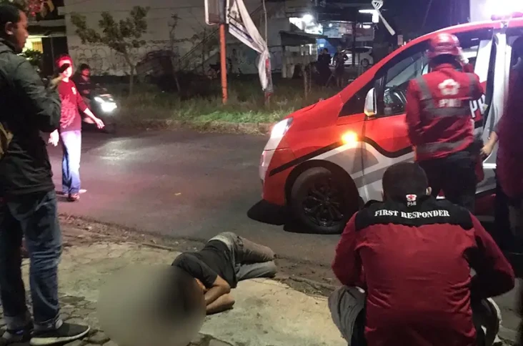 Malang Gempar! Pria...