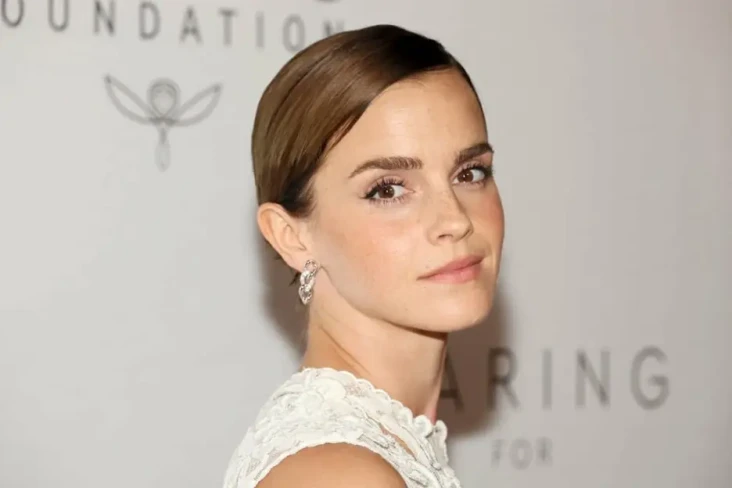 10 Artis Hollywood yang...