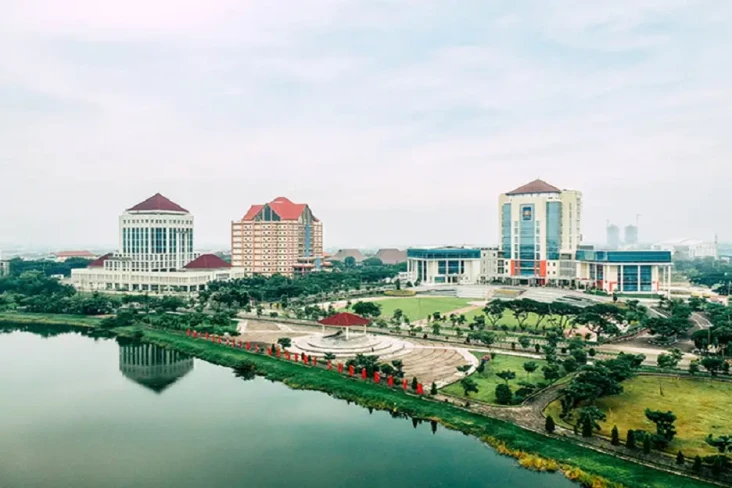 20 Perguruan Tinggi...