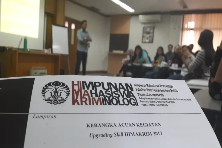 Universitas yang Membuka...